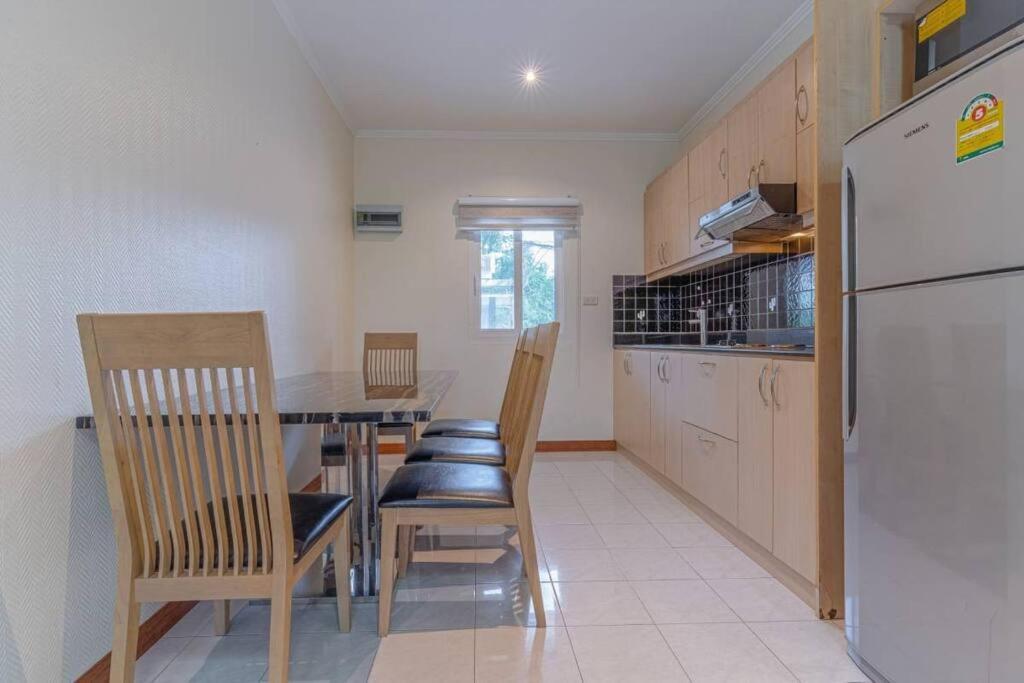 1-huge Pool, Bbq, 300m-beach, 5 Mins To Walking Street Villa