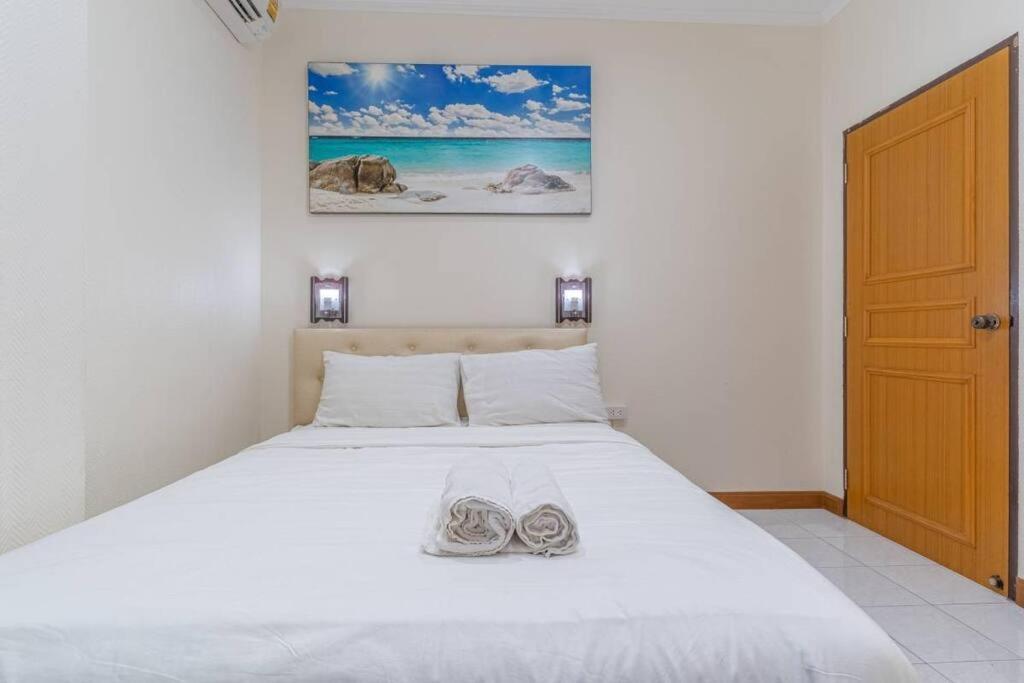 6-3br Huge Pool, Bbq, 300m-beach, 5 Mins To Walking Street * Pattaya