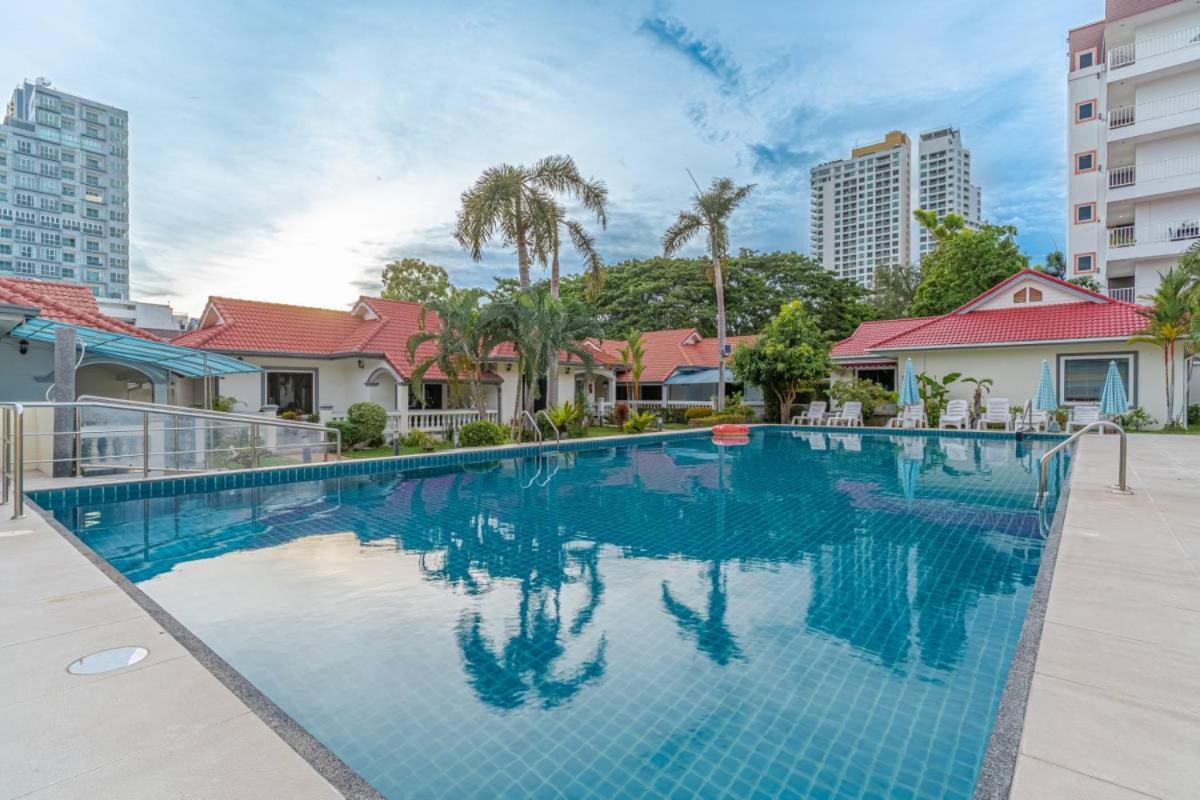 Mew Resort-15br-30pax,300m-beach & Near Walking Street * Pattaya