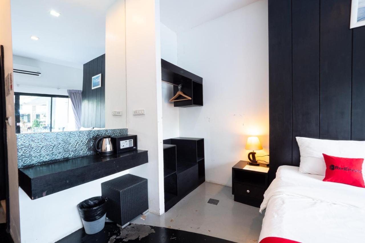 Reddoorz I-talay