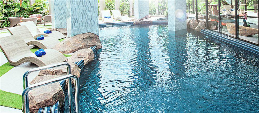 Hotel Oyo 143 Dday Resotel 4*