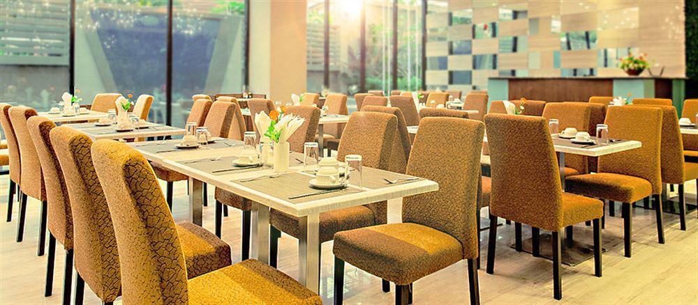 Oyo 143 Dday Resotel 4*