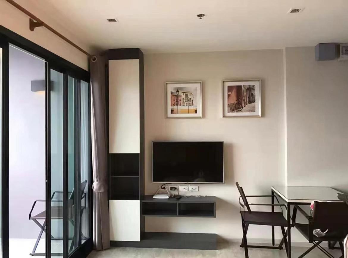 Apartment The Base Central By Wcc Pattaya