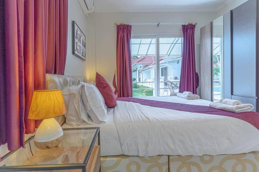 Villa 1-huge Pool, Bbq, 300m-beach, 5 Mins To Walking Street