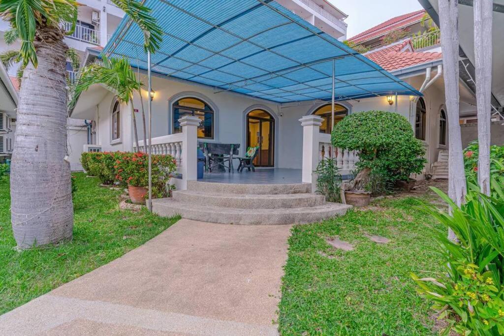 3-2br Huge Pool, Bbq, 300m-beach, 5 Mins To Walking Street