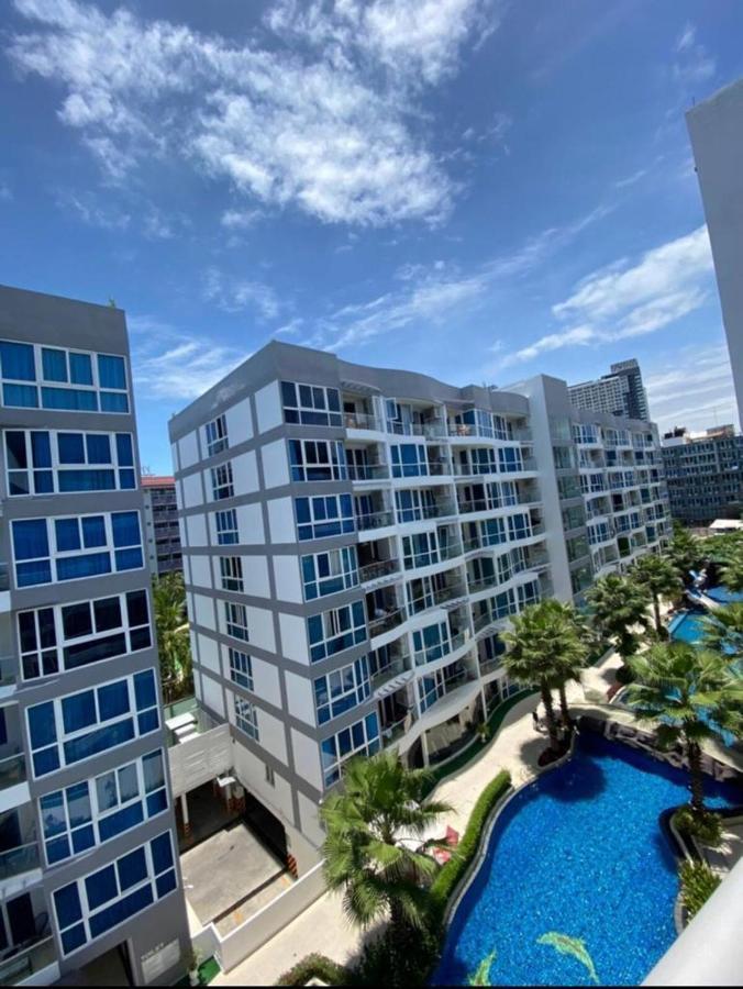 Grand Avenue Pattaya