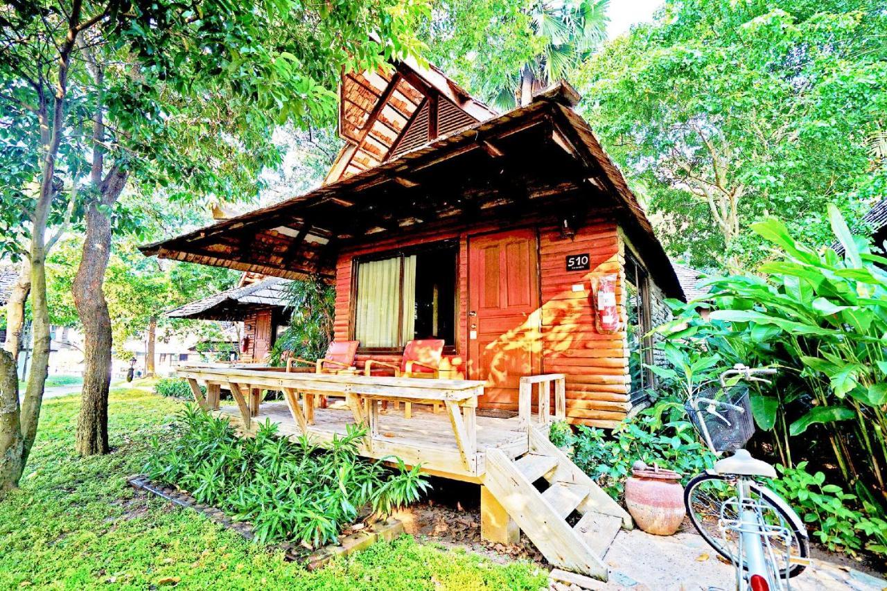 Sunset Park And By Swr Resort Na Chom Thian