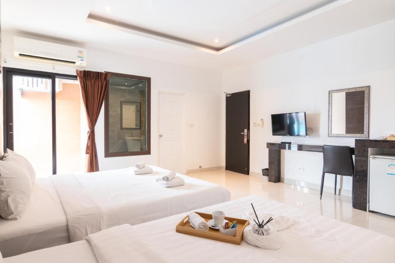 Hotel Tribe 3*