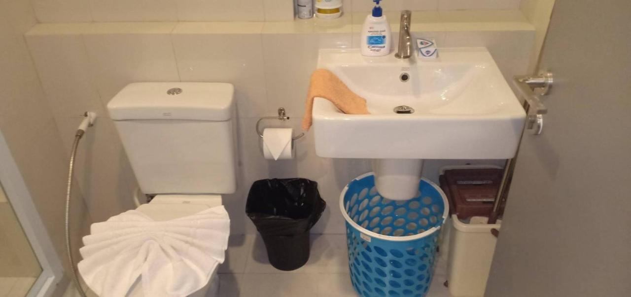 Near Hilton 1 Bedroom Poolseaview 8 Holiday home *