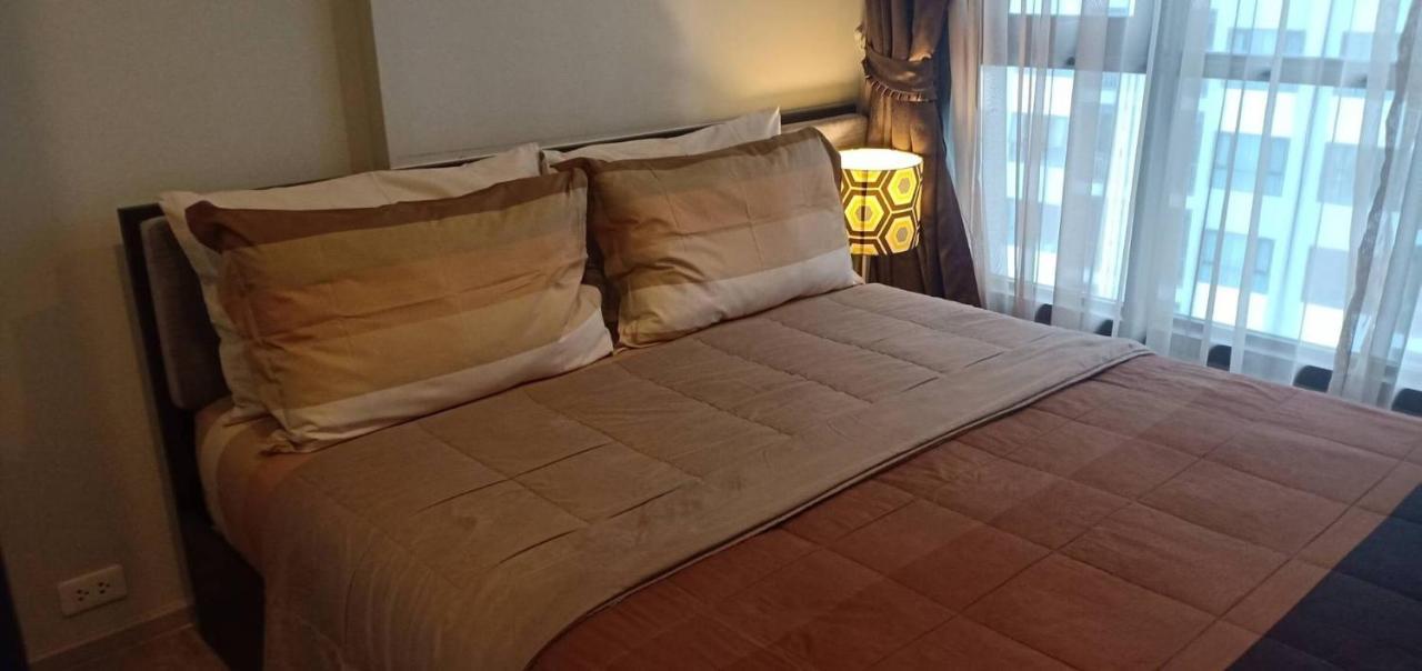 Near Hilton 1 Bedroom Poolseaview 8 Holiday home *