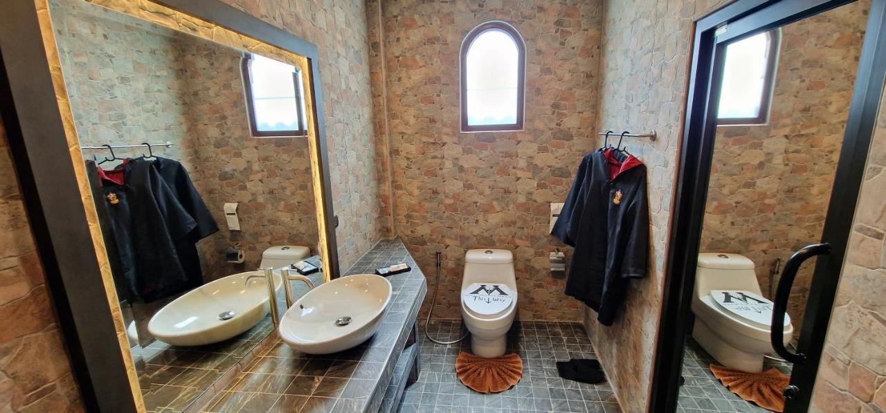 Potterland Luxury Pool Walking Street 6 Bedrooms Pattaya