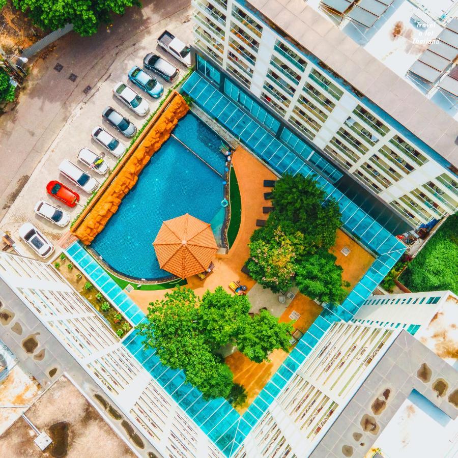 Centara Hotel