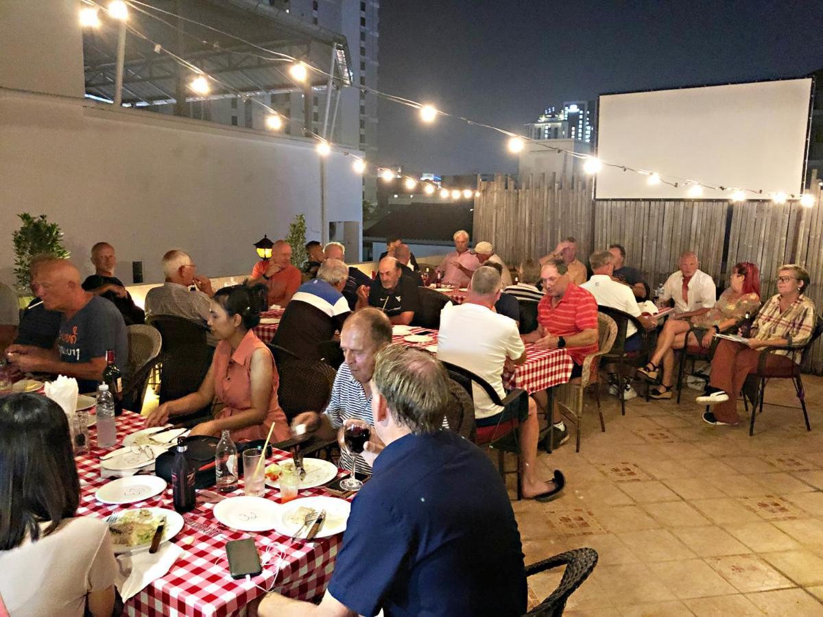 Zip & Restaurant Hotel Pattaya