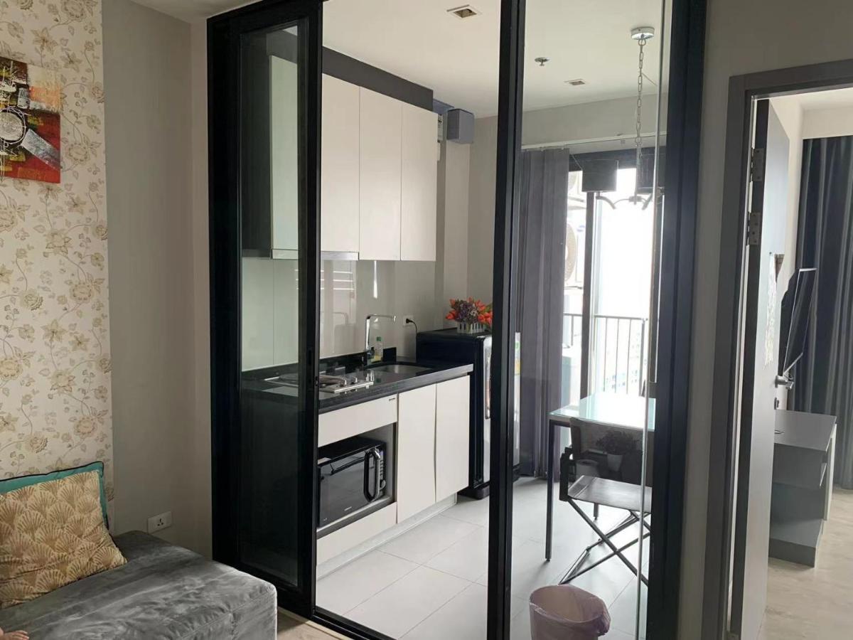 泰国芭提雅thebase无边游泳池公寓 Apartment Pattaya