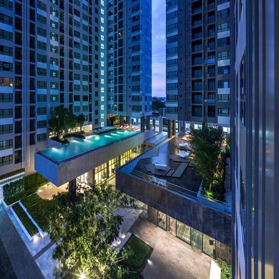 Apartment 泰国芭提雅顶层无边游泳池公寓thebase健身房