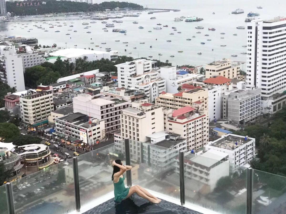 泰国芭提雅顶层无边游泳池公寓thebase健身房 * Pattaya
