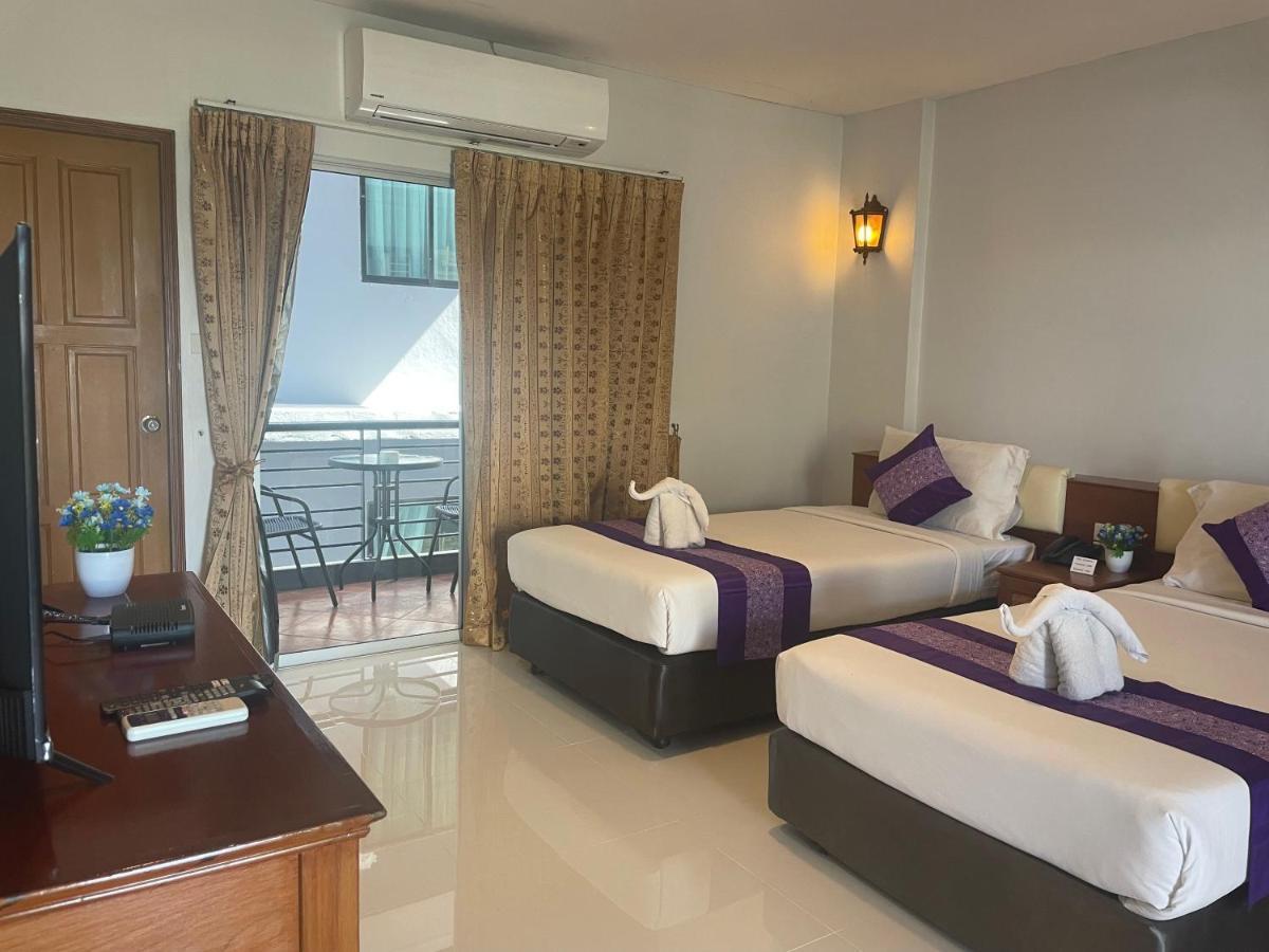Embryo Hotel