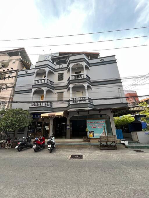103 Wanna ,opposite Sophon Cable Tv Pangsapuri *