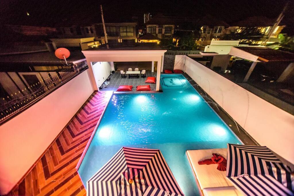 Exquisite Pool J - Pool Pattaya