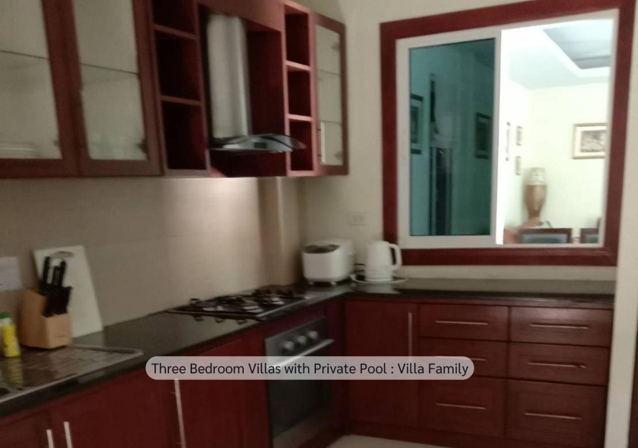 Baronial Pool Villas Villa Pattaya