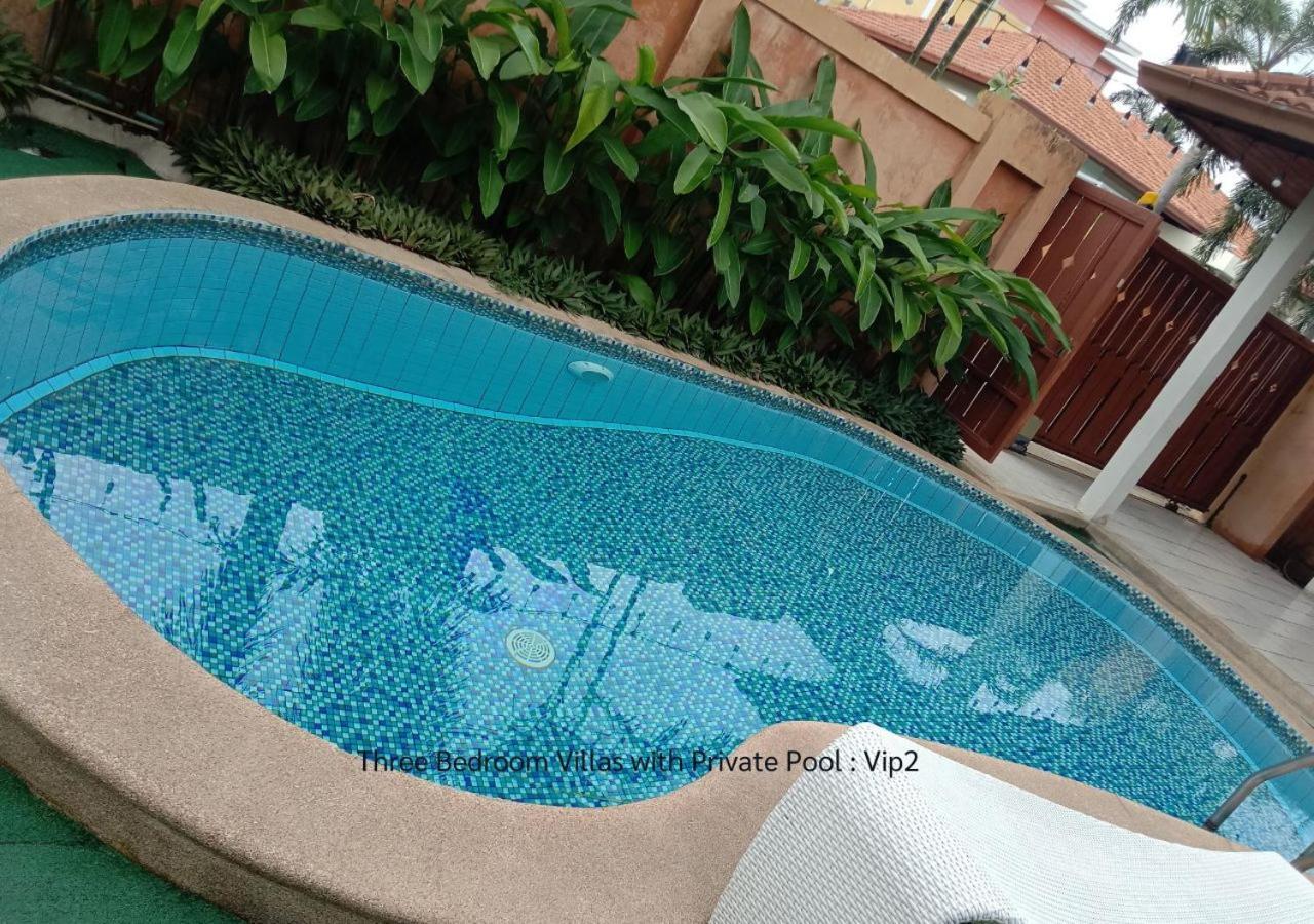 Baronial Pool Villas *