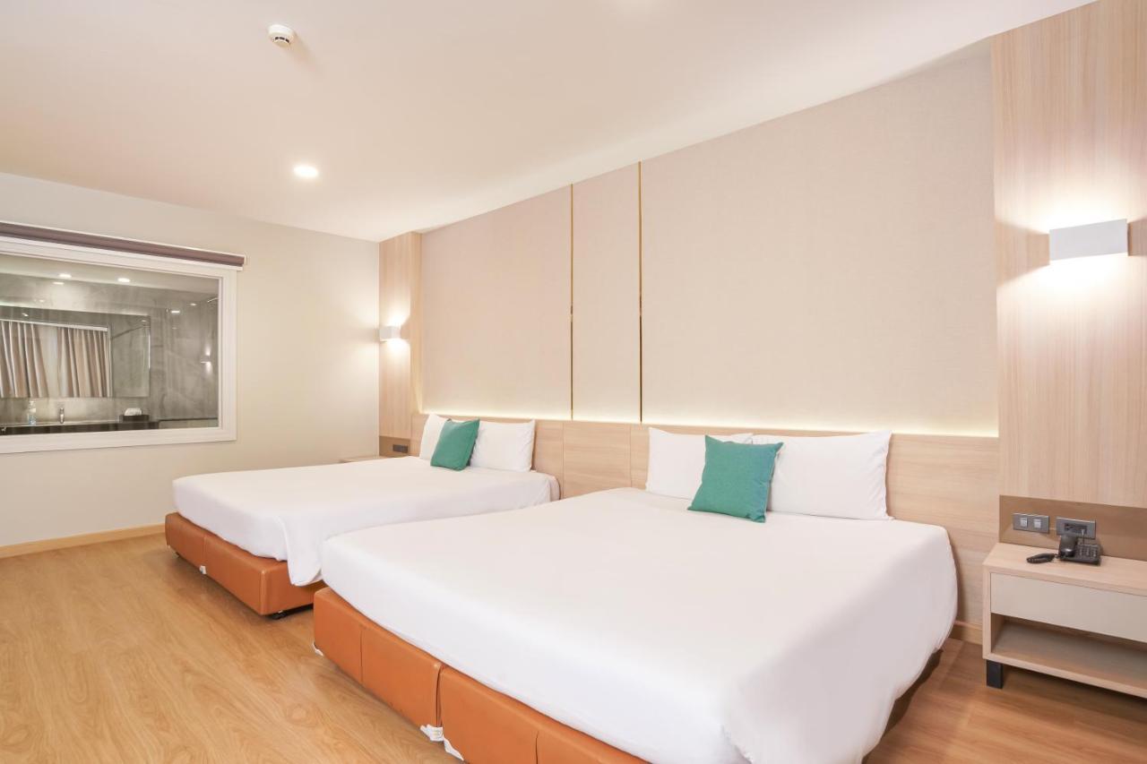 Mike Garden - Sha Extar Hotel Pattaya