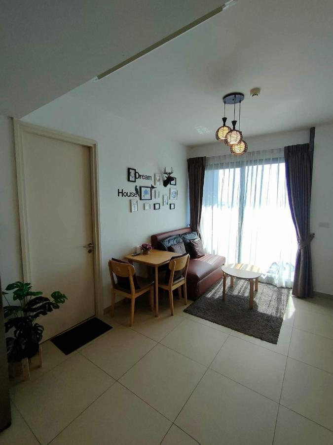 Unixx Seaview Apartment