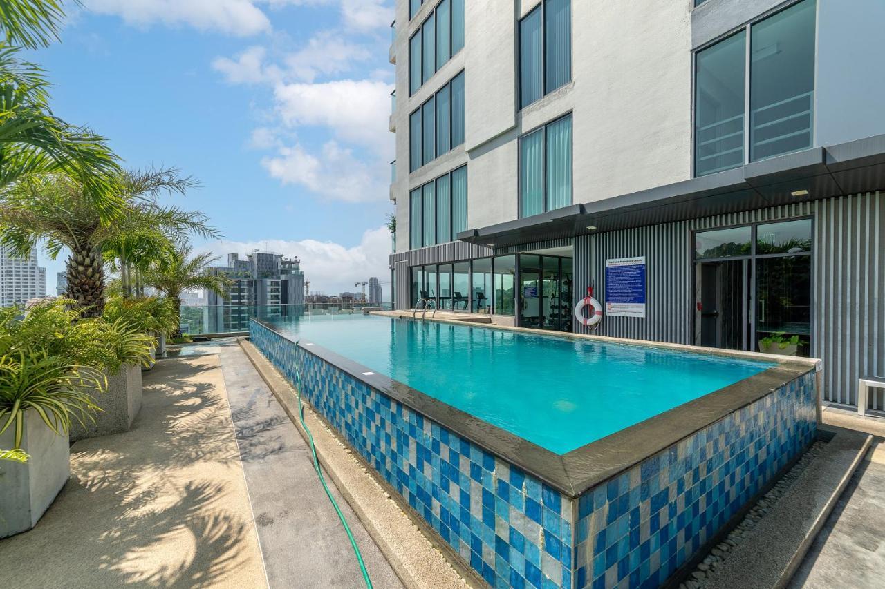 Apartment The Point Pratumnak By Psr *