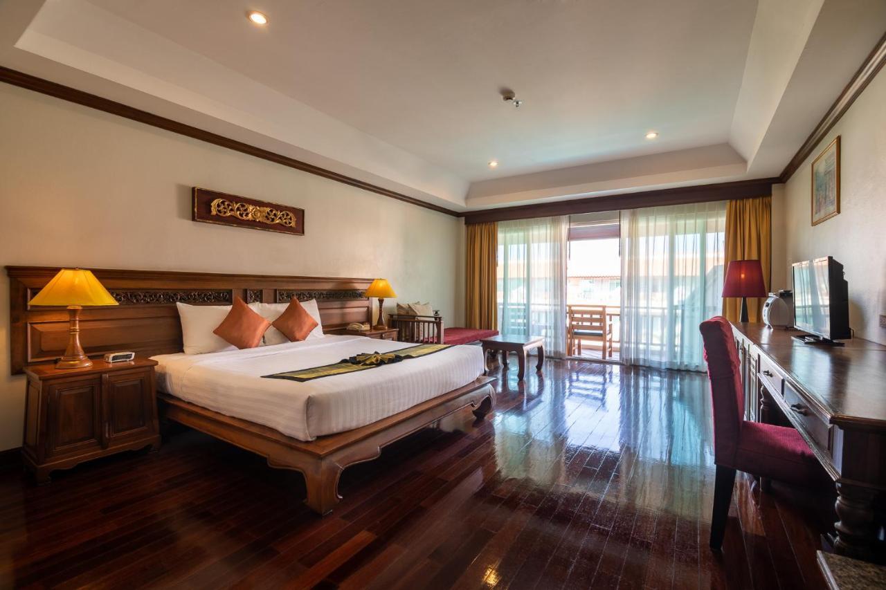 Avalon 4*