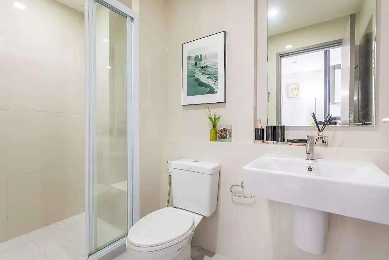 2 Bed Room, Large Living @ * Pattaya