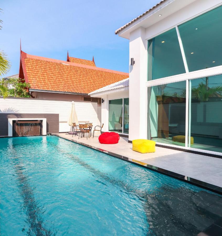 *city~house* 芭堤雅豪华泳池别墅近步行街 Villa *