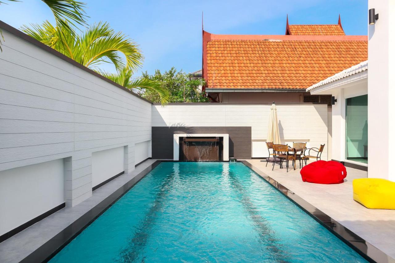Villa *city~house* 芭堤雅豪华泳池别墅近步行街 *