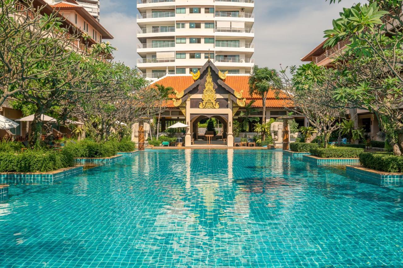 Avalon 4*