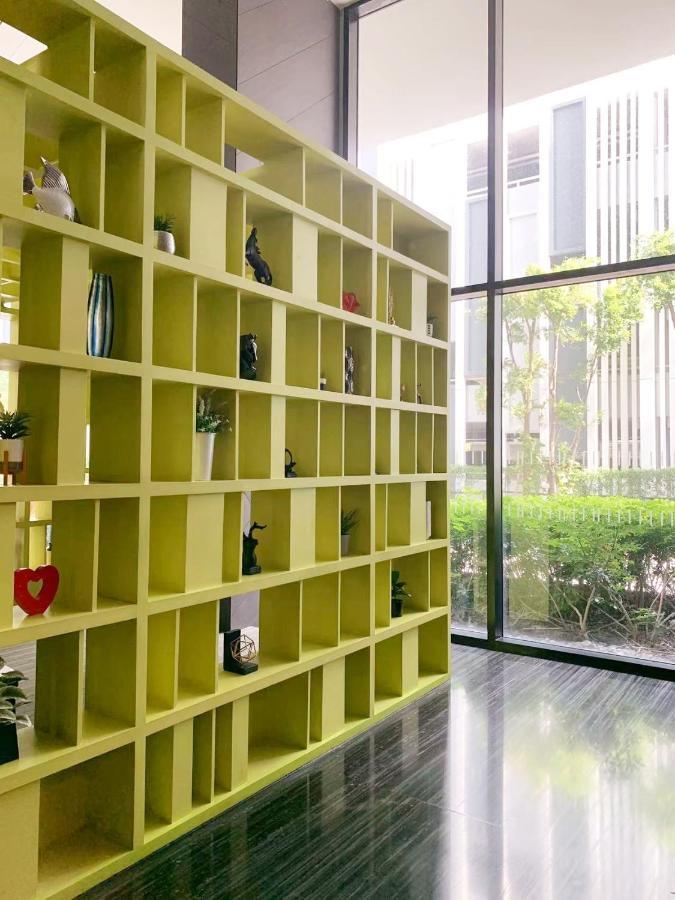 Apartment 芭提雅双人精品公寓无边游泳池thebase中央基地
