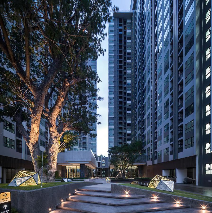 Apartment 2 Bed Room, Large Living @ Pattaya