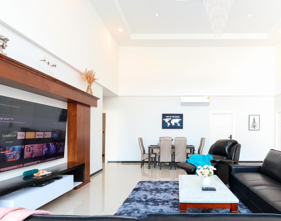 *city~house* 芭堤雅豪华泳池别墅近步行街 Villa *