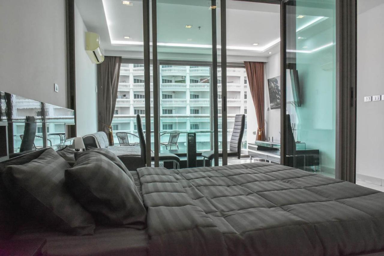 Wongamat Tower Condominium