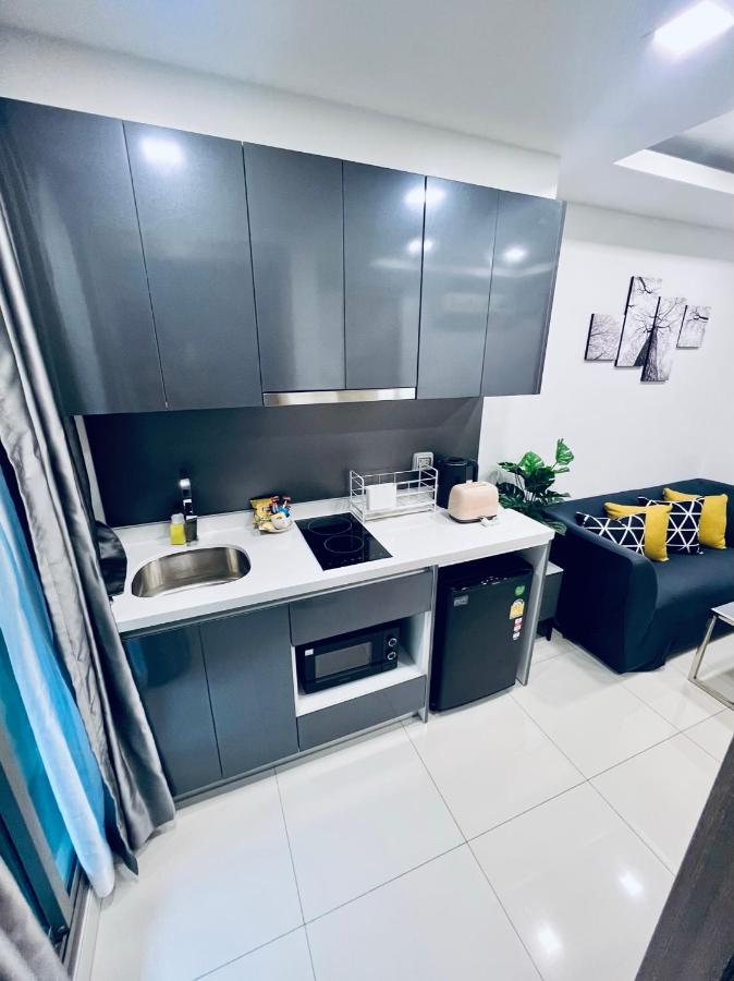 Modern Quiet 1-bedroom In A Apartamento