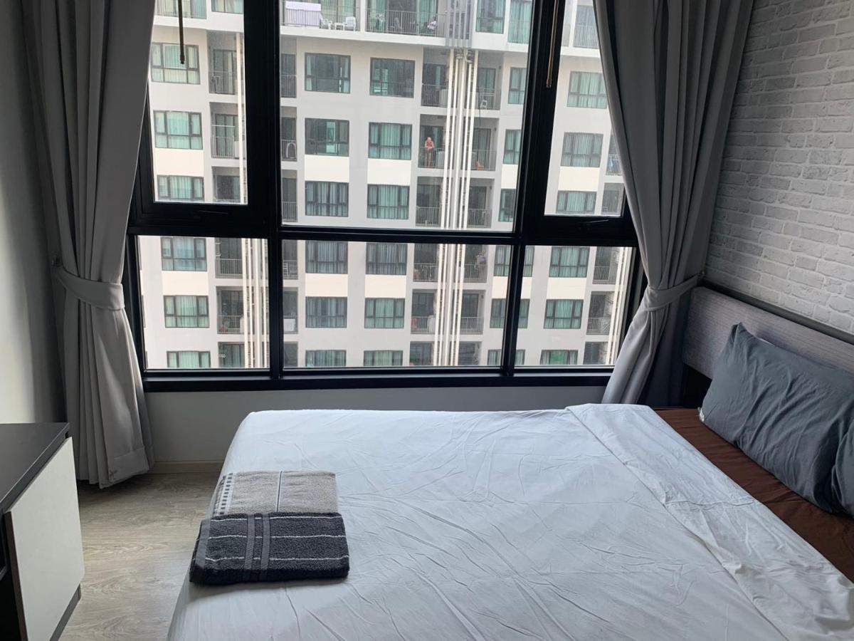 芭提雅双人精品公寓无边游泳池thebase中央基地 Apartment *