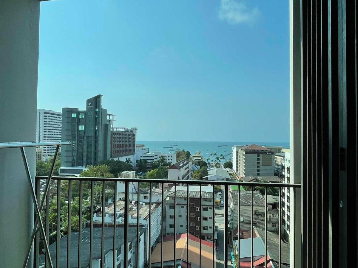Apartamento The Base Thai *