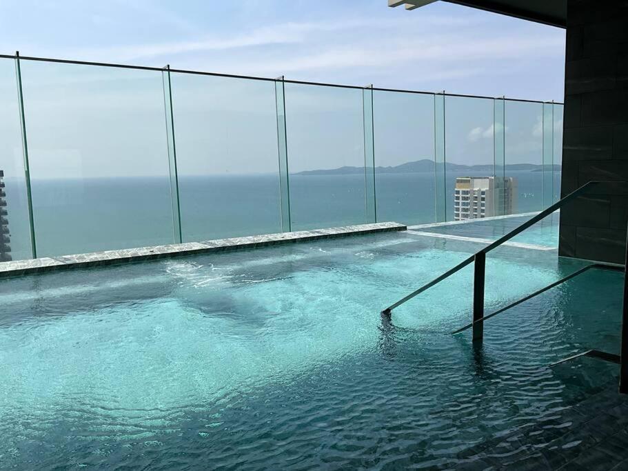 Panora 2-bedroom With Sea View * Pattaya