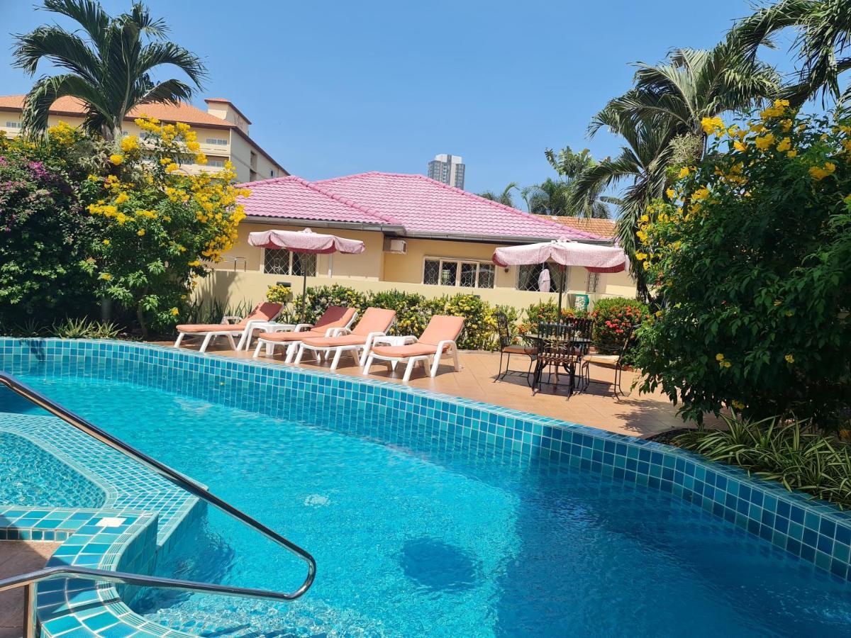 Villa Butterfly Garden Boutique Residences: Luxurious Lifestyle With 24/7 Service *
