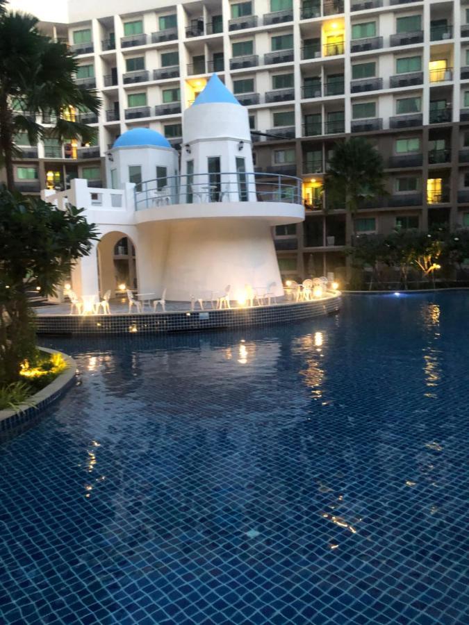 Tempat peranginan Arcadia Continental 2*