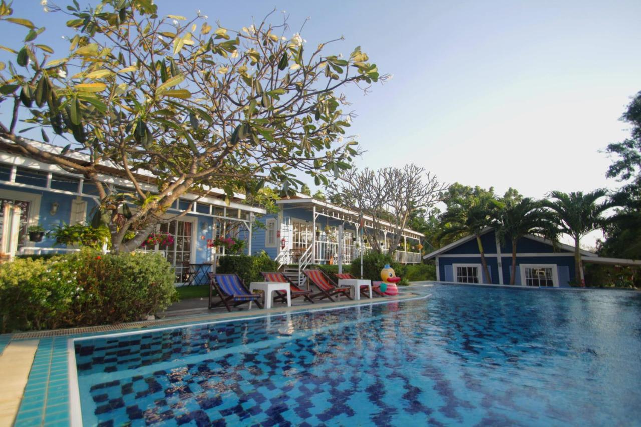 Paradise 3* Pattaya