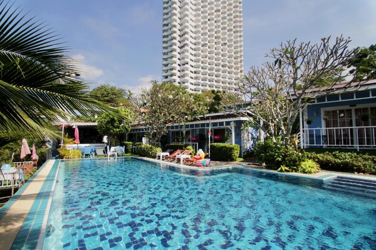 Paradise Resort