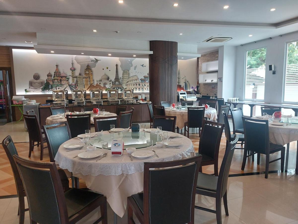 Vareena Palace 4* Pattaya