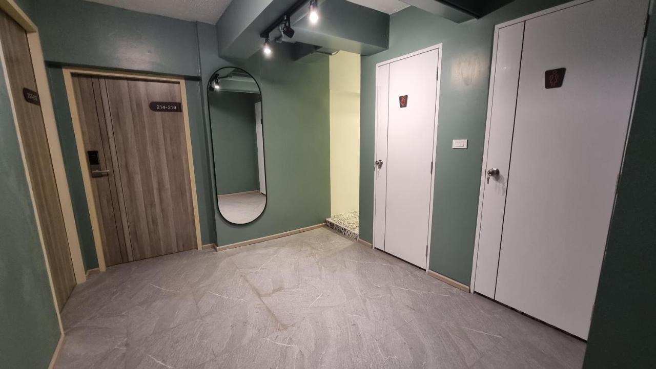 Hostel Glur Walking Street