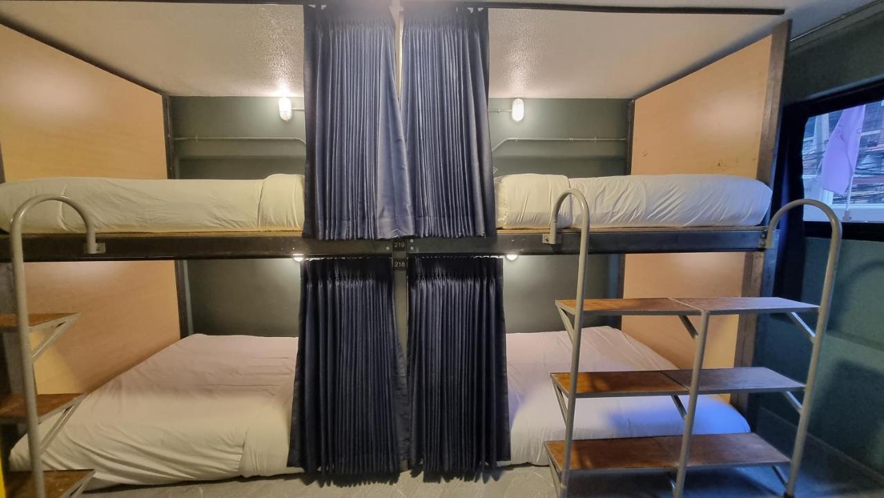 Hostel Glur Walking Street