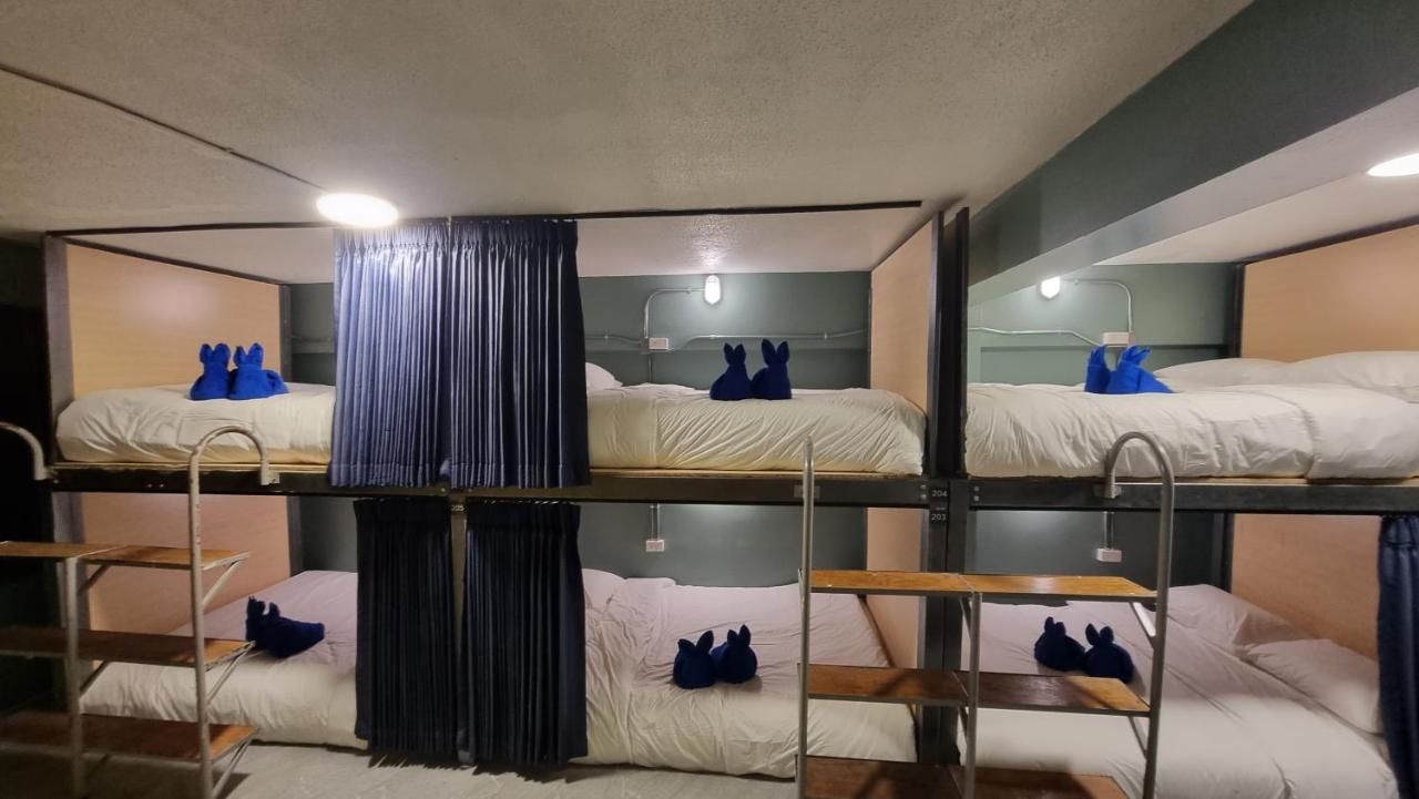 Glur Walking Street Hostel