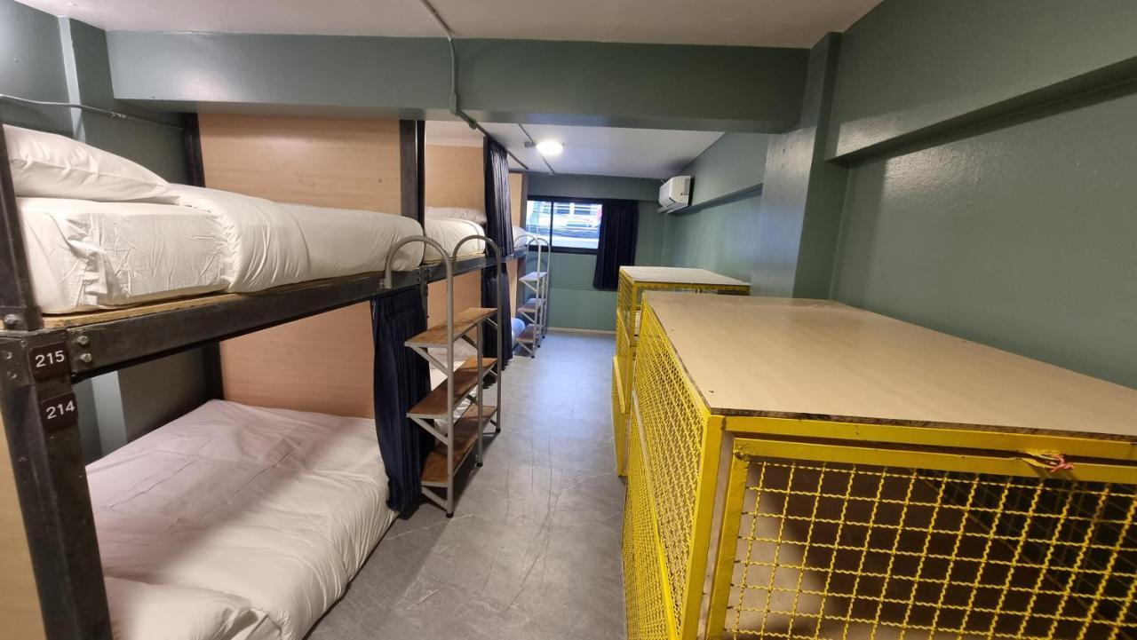 Hostel Glur Walking Street Pattaya